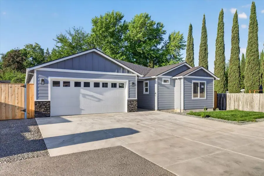 2969 Stonebrook Drive, Medford, OR 97504 - #3