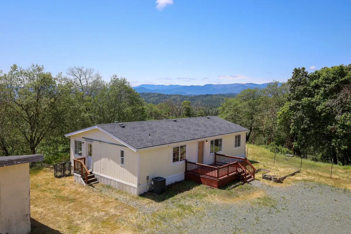 345 Melissa Lane, Grants Pass, OR 97526 - #1