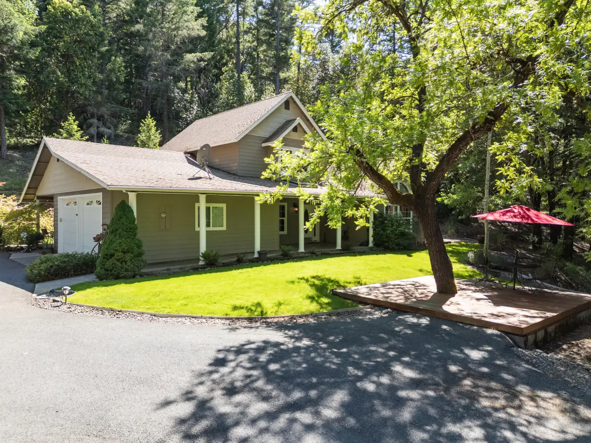 651 Dutcher Creek Road, Grants Pass, OR 97527 - #1