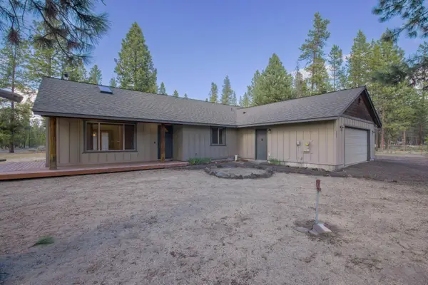 327 Chapman Street, Gilchrist, OR 97737