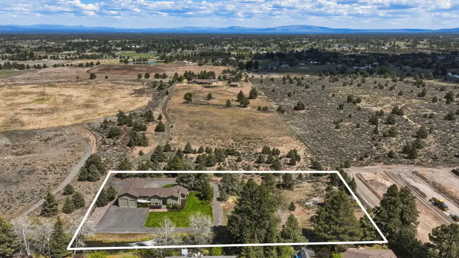 21283 Dove Lane, Bend, OR 97702 - #3