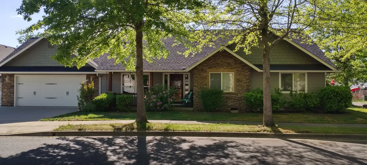 1404 SW Sturgeon Court, Grants Pass, OR 97527 - #1
