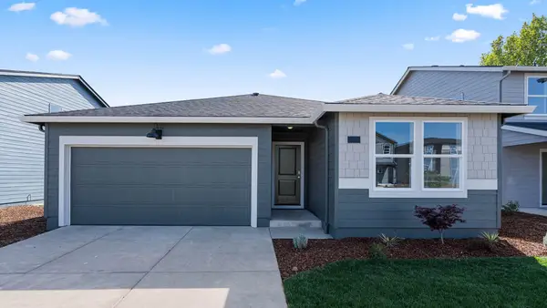 2621 Meadows Lane, Medford, OR 97501