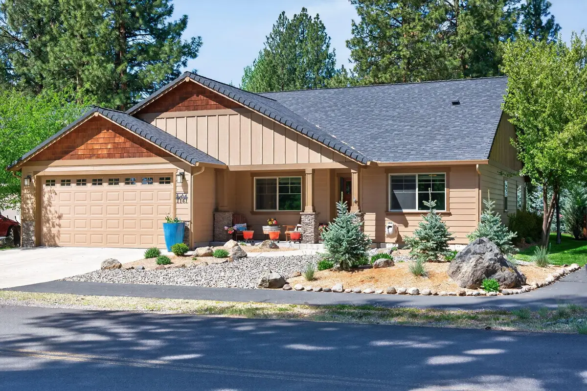 1141 S Creekside Drive, Sisters, OR 97759 - #1