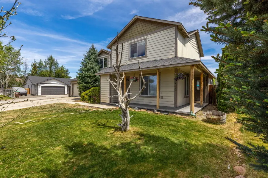 648 NE Cougar Loop, Prineville, OR 97754 - #2