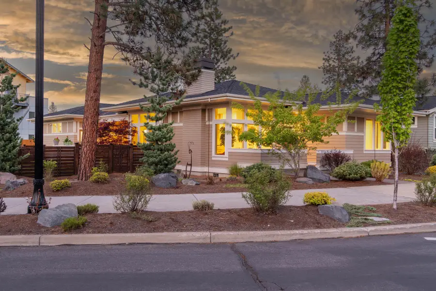 2234 NW Lemhi Pass Drive, Bend, OR 97701 - #2