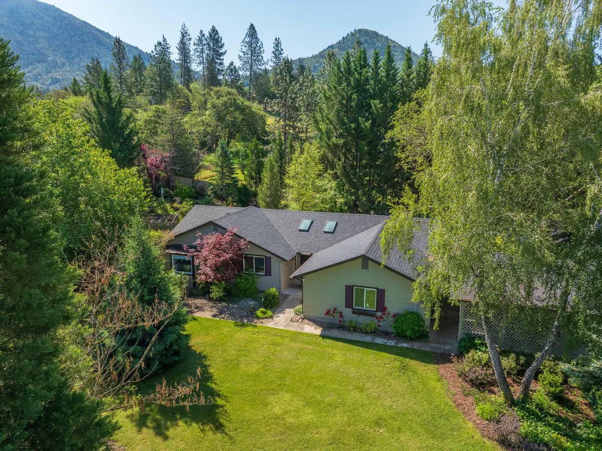 345 Ponderosa Lane, Grants Pass, OR 97527 - #1
