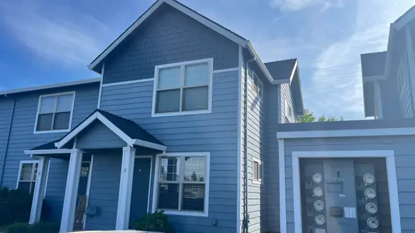 450 Midway Road #5, Medford, OR 97501