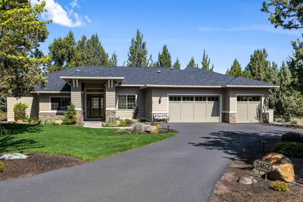 2462 Osprey Drive, Redmond, OR 97756