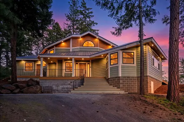 8351 Dead Indian Memorial Road, Ashland, OR 97520