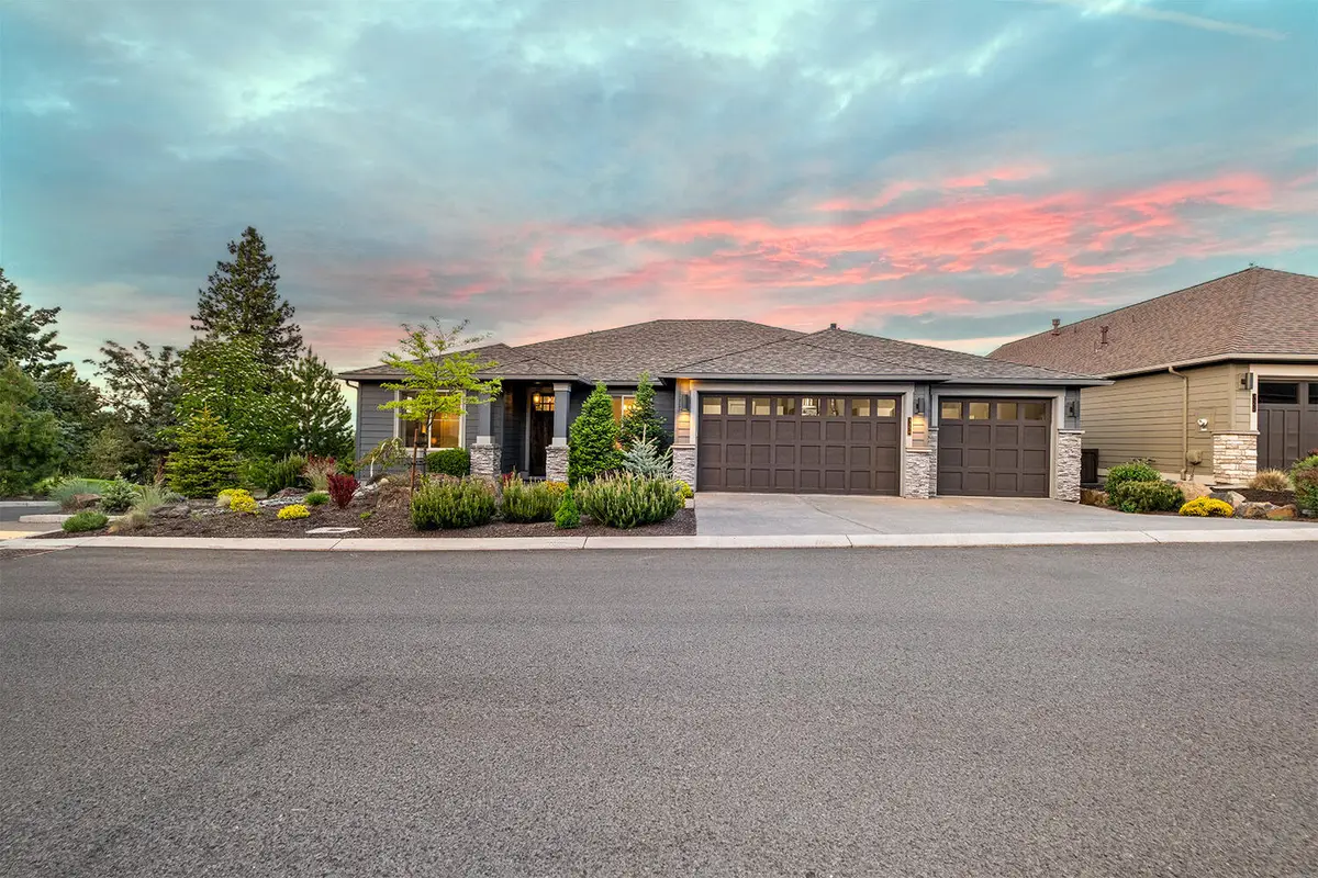 3158 NW Hidden Ridge Drive, Bend, OR 97703 - #1