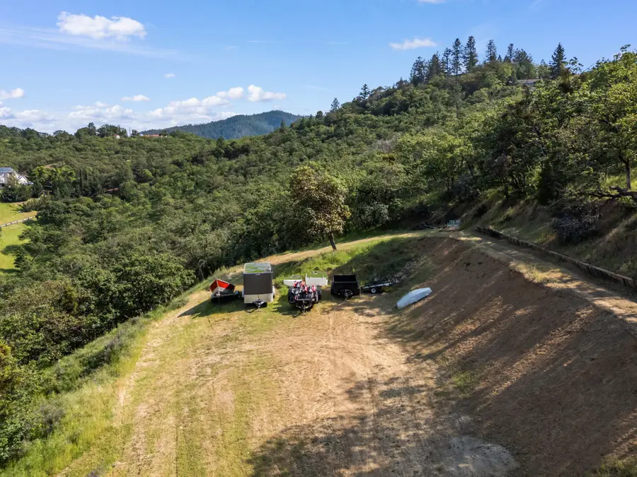Pioneer Road #Tax Lot 3100, Medford, OR 97501 - #3