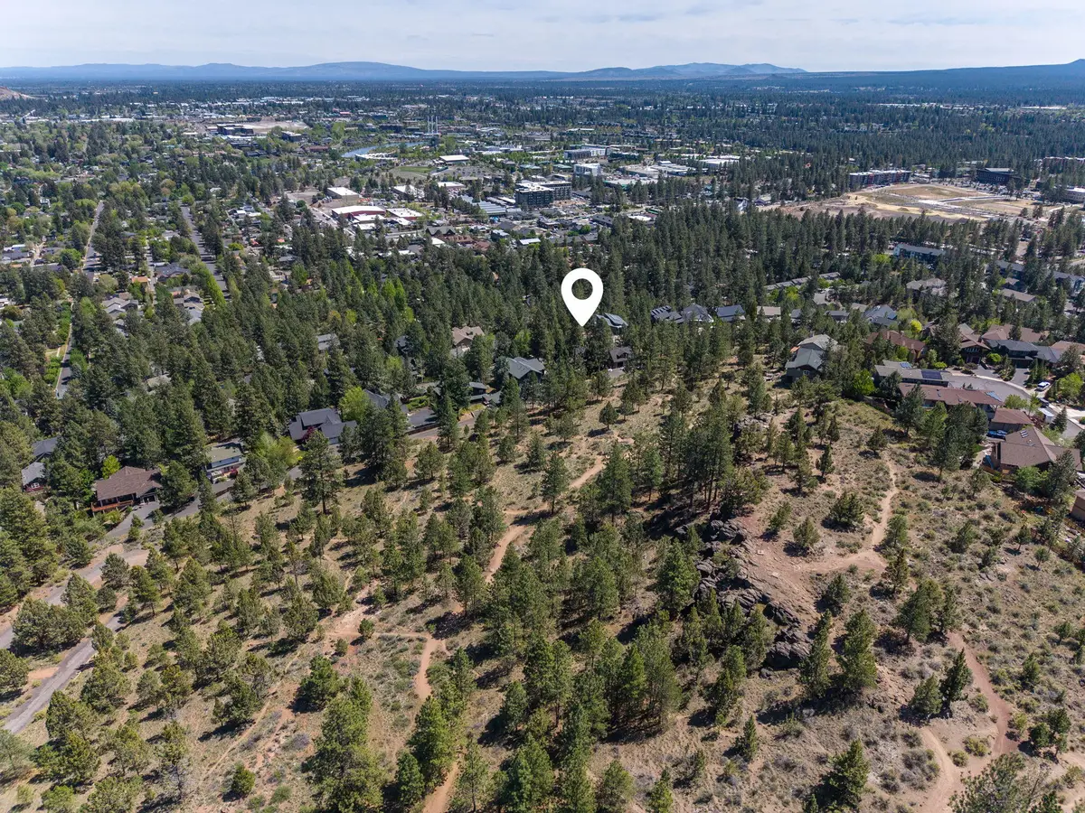 1729 SW Troon Avenue, Bend, OR 97702 - #1