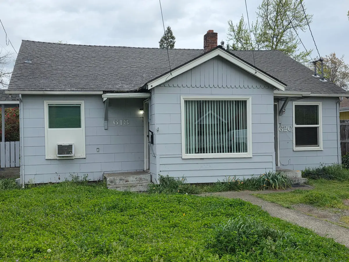 618 SE M Street, Grants Pass, OR 97526 - #1