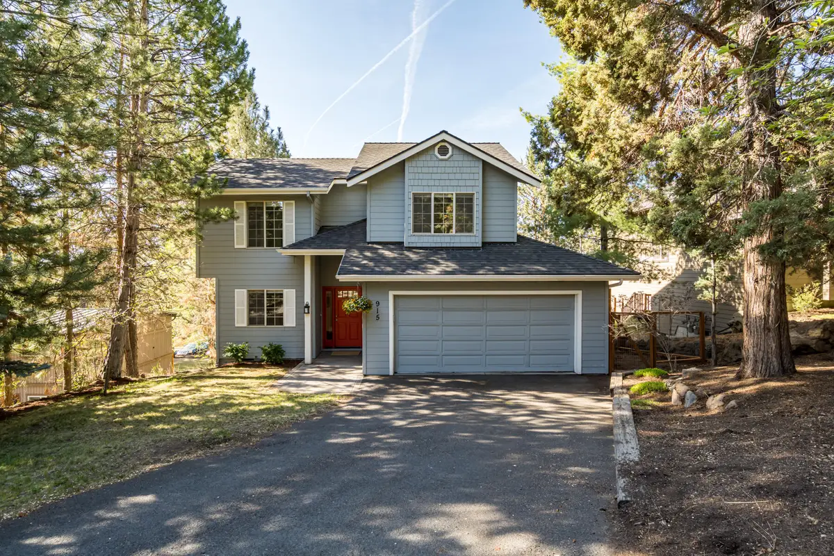 915 NW Saginaw Avenue, Bend, OR 97703 - #1