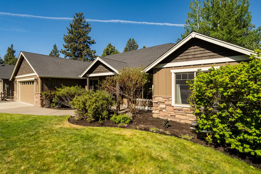60807 Grand Targhee Drive, Bend, OR 97702 - #3