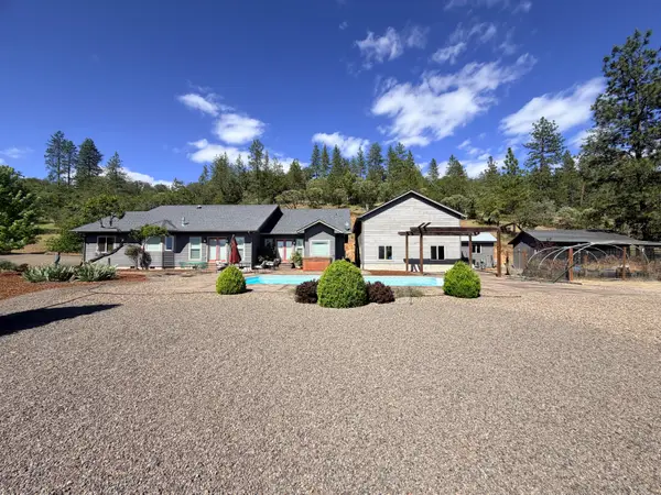 158 Rockingham Circle, Eagle Point, OR 97524