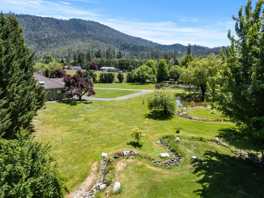 710 Debrick Way, Grants Pass, OR 97526 - #2