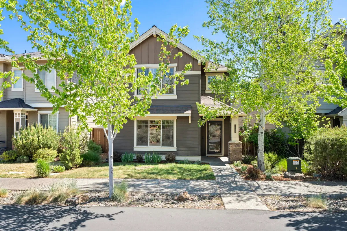 61138 SE Sydney Harbor Drive, Bend, OR 97702 - #1