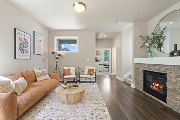 61070 SE Sydney Harbor Drive, Bend, OR 97702