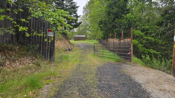 250 Melissa Lane, Grants Pass, OR 97526