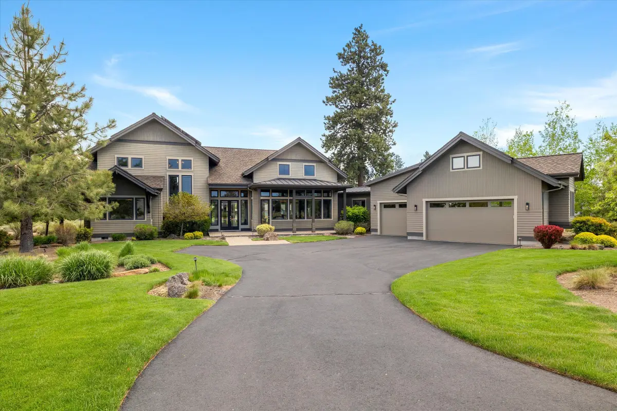 61636 Hosmer Lake Drive, Bend, OR 97702 - #1