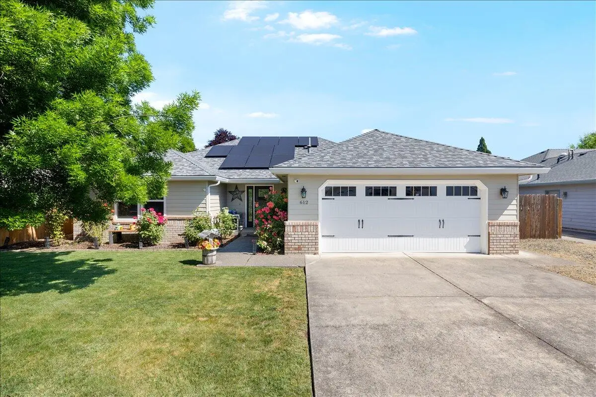 612 Vincent Avenue, Central Point, OR 97502 - #1
