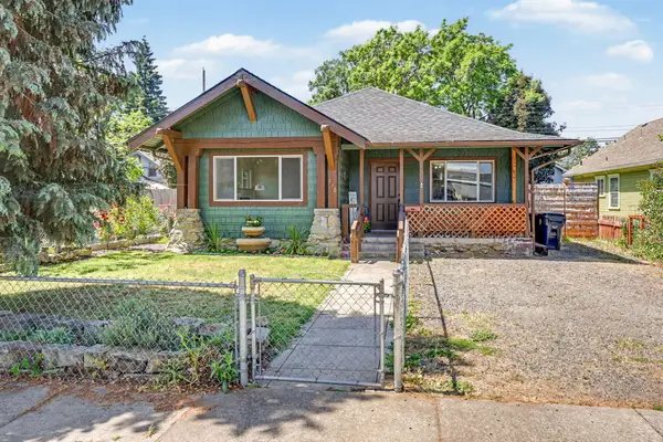 516 S Grape Street, Medford, OR 97501