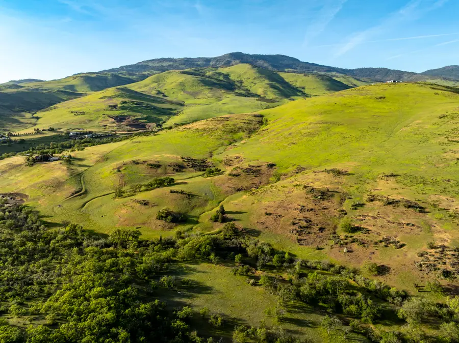 312 Sky Ridge Road, Ashland, OR 97520 - #2