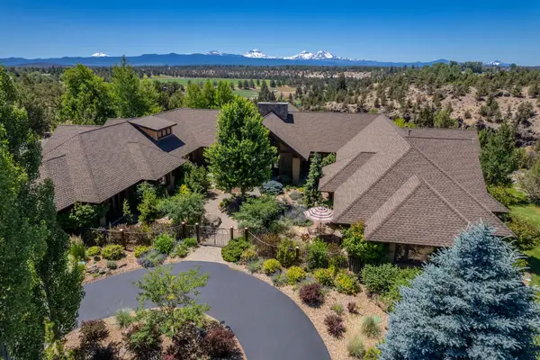 20450 Arrowhead Drive, Bend, OR 97703