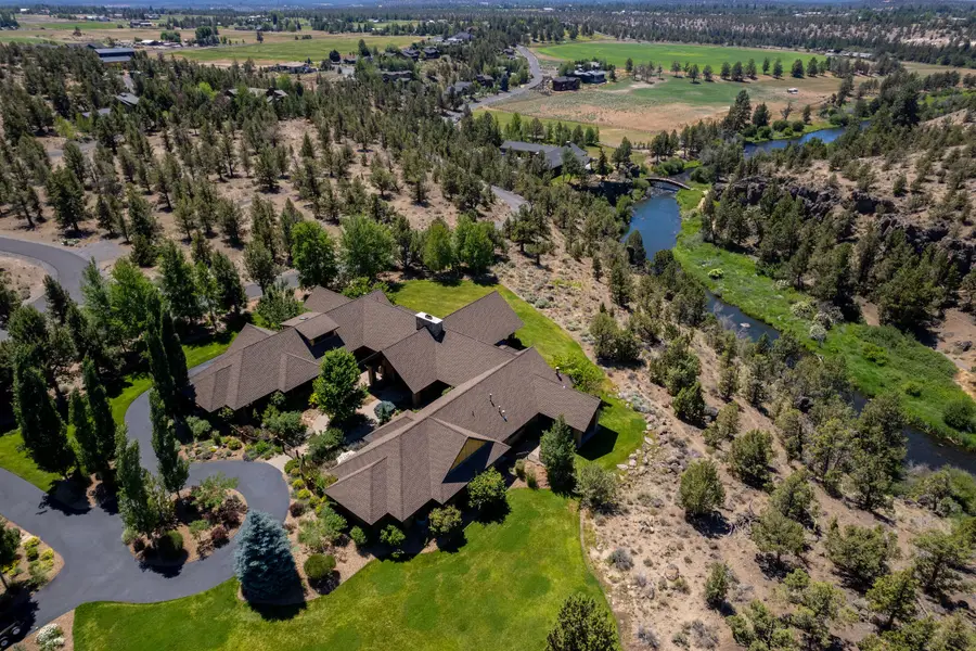 20450 Arrowhead Drive, Bend, OR 97703 - #2