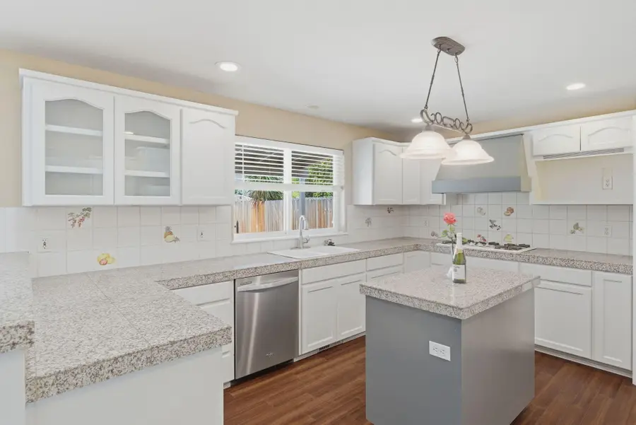 196 Nadine Lane, Central Point, OR 97502 - #3