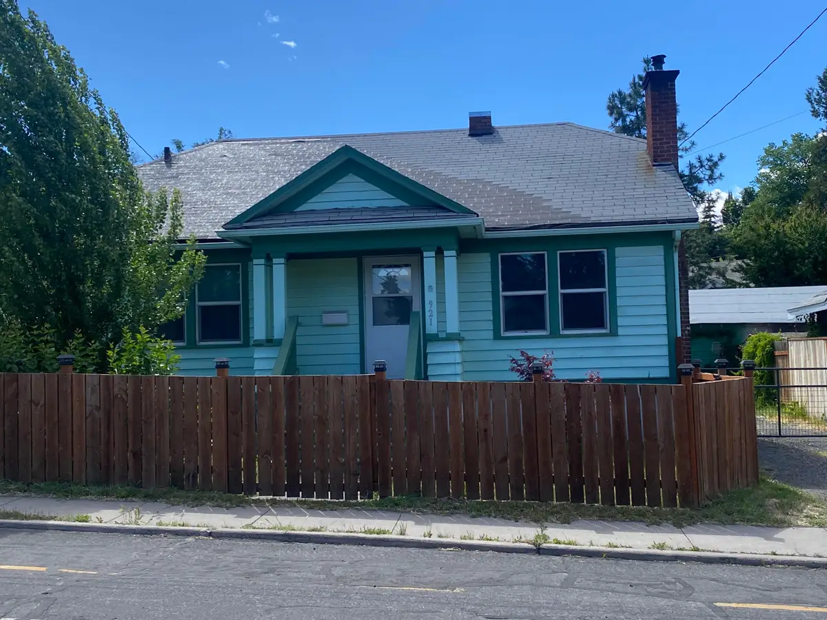 921 Prospect Street, Klamath Falls, OR 97601 - #1