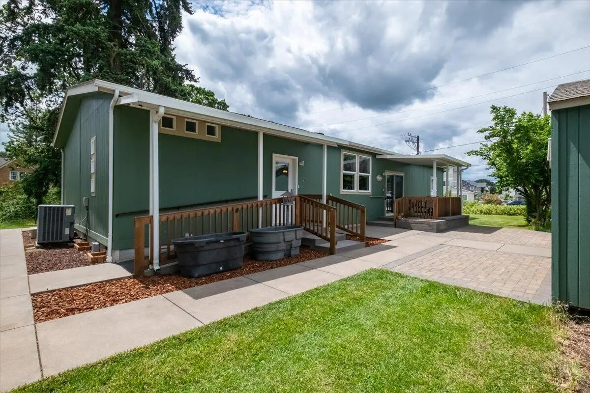 1017 N 2nd Street, Jefferson, OR 97352 - #1