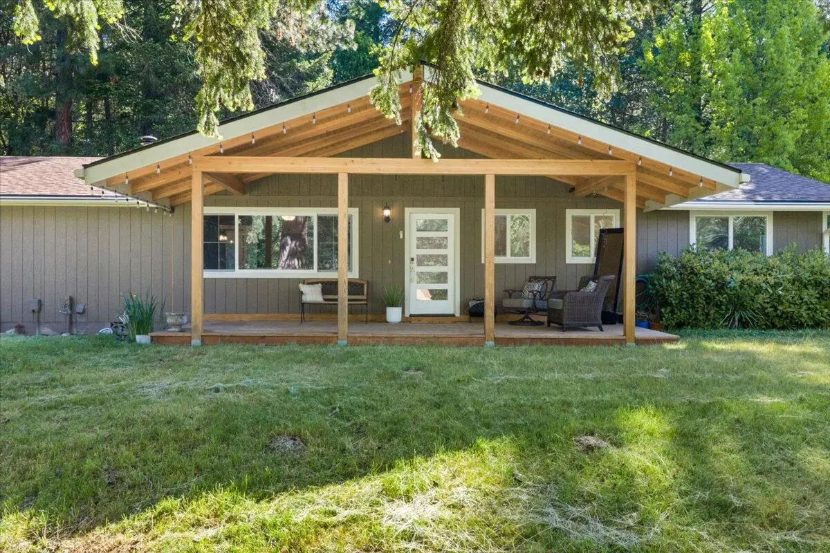 9158 Lower River Road, Grants Pass, OR 97526 - #1