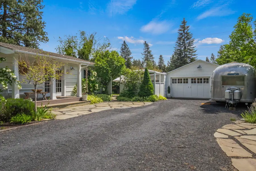 335 SW Mckinley Avenue, Bend, OR 97702 - #3