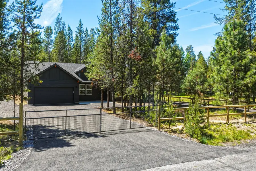 55827 Wood Duck Drive, Bend, OR 97707 - #3