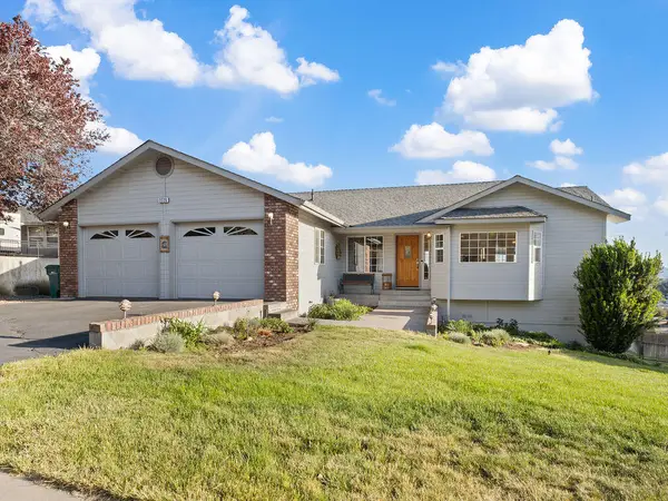 2220 Kimberly Drive, Klamath Falls, OR 97603