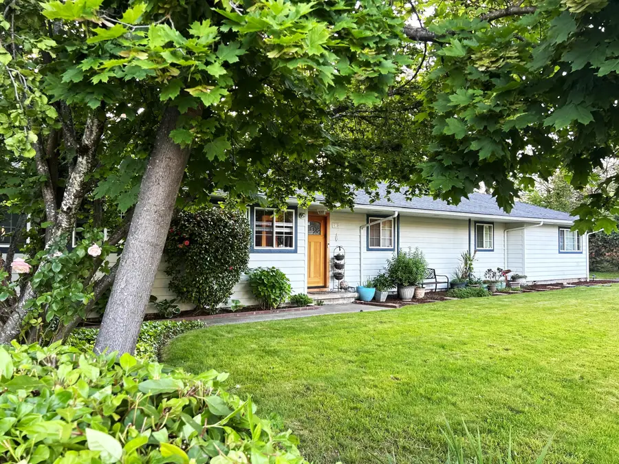 930 NE Wesley Lane, Grants Pass, OR 97526 - #3