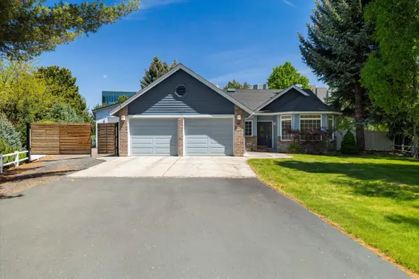 21196 Strawberry Mountain, Bend, OR 97702