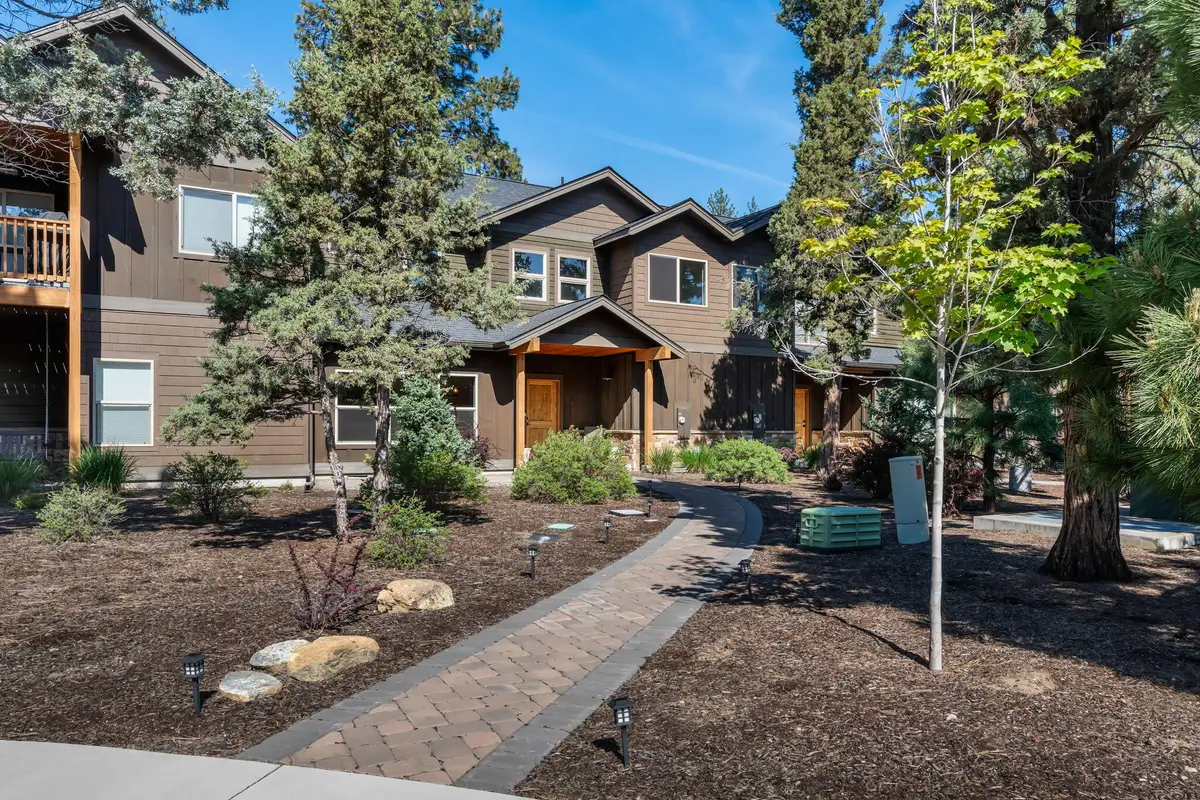 927 E Desperado Trail, Sisters, OR 97759 - #1