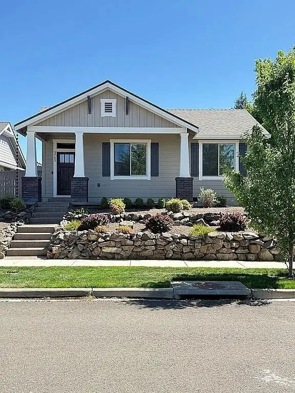 3752 Sunleaf Avenue, Medford, OR 97504 - #1