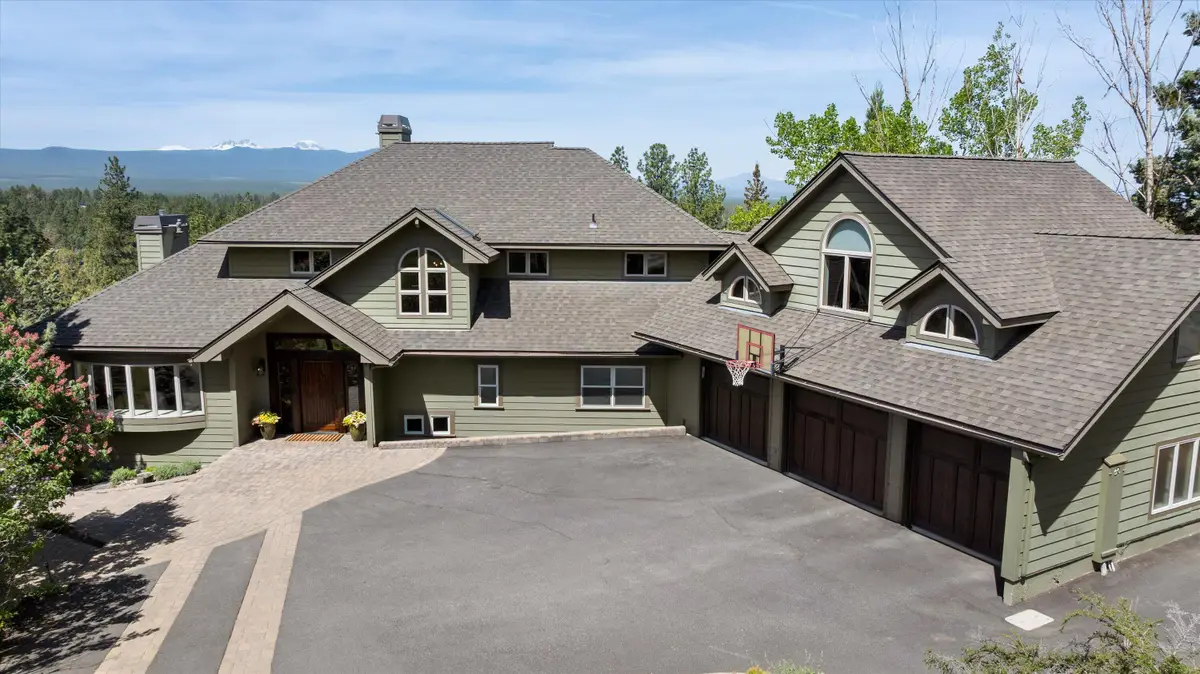 2853 NW Nightfall Circle, Bend, OR 97703 - #1