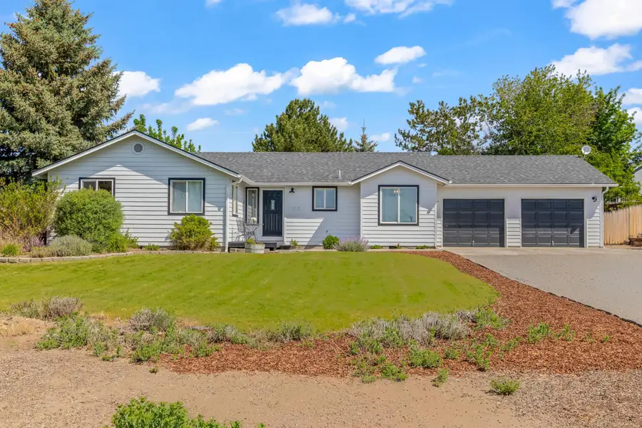 1315 NE Mountain Ash Road, Prineville, OR 97754 - #2