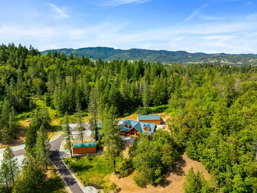 225 SE Eagle Ridge Drive, Canyonville, OR 97417 - #2