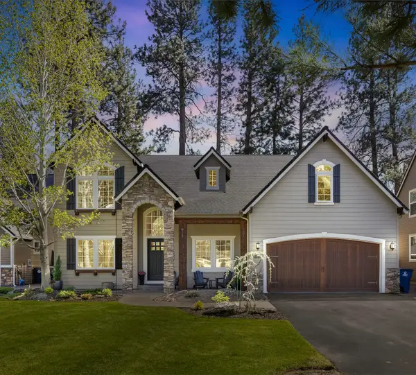 1041 E Timber Pine Drive, Sisters, OR 97759