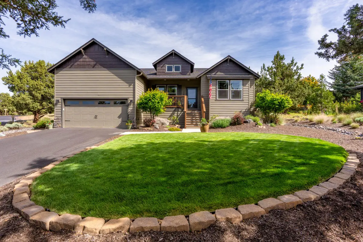 748 Widgeon Road, Redmond, OR 97756 - #1