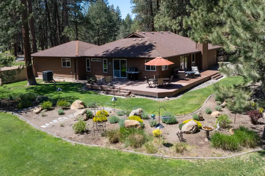 69986 W Meadow Parkway, Sisters, OR 97759 - #3