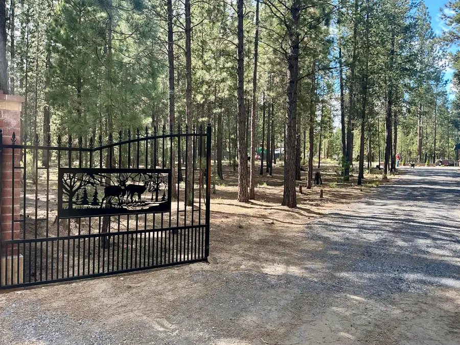 51829 Pine Loop Drive, La Pine, OR 97739 - #3