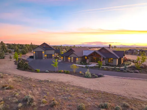 7490 SW Mill Iron Circle, Powell Butte, OR 97753